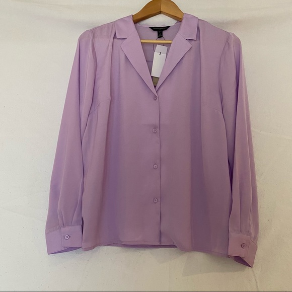 Banana Republic Tops - NWT Banana Republic Blouse - Size Large Petite